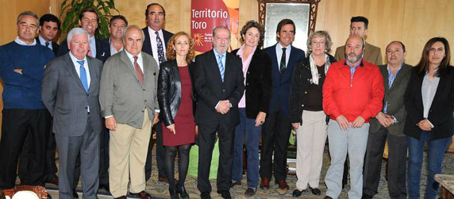 Presentación del proyecto Territorio Toro puesto en marcha por la Diputación de Sevilla. DIPUSEVILLA.ES