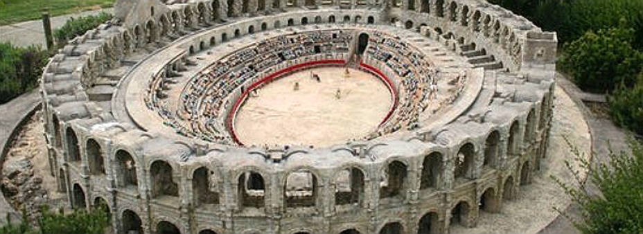 El Coliseo de Arles celebrará su próxima Feria de Arles entre el 29 de marzo y 1 de abril. ARCHIVO
