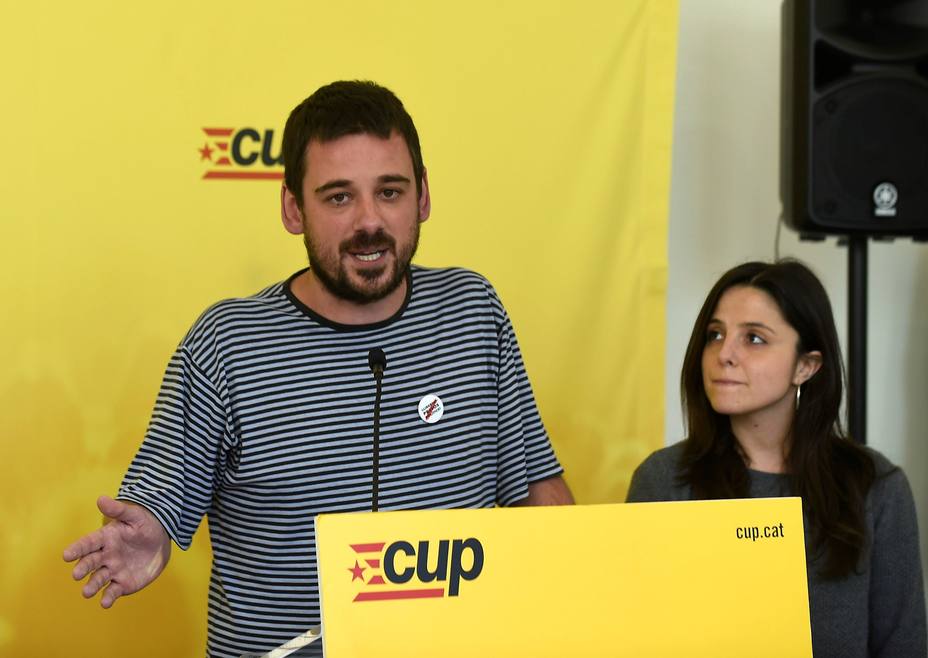 El consejo político de la CUP ha decidido mantener las cuatro abstenciones de sus diputados