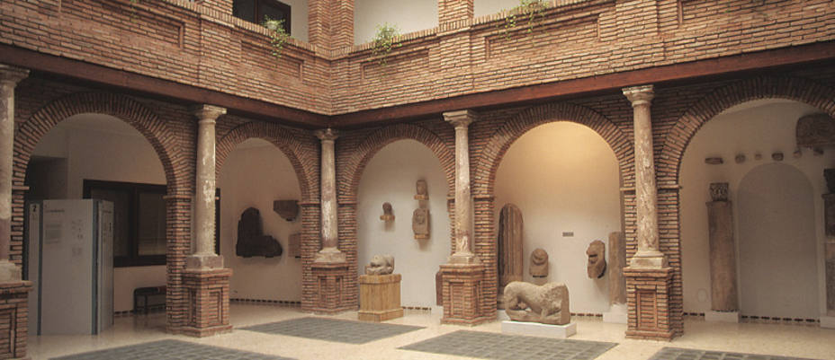 MUSEO ARQUEOLOGICO DE LINARES
