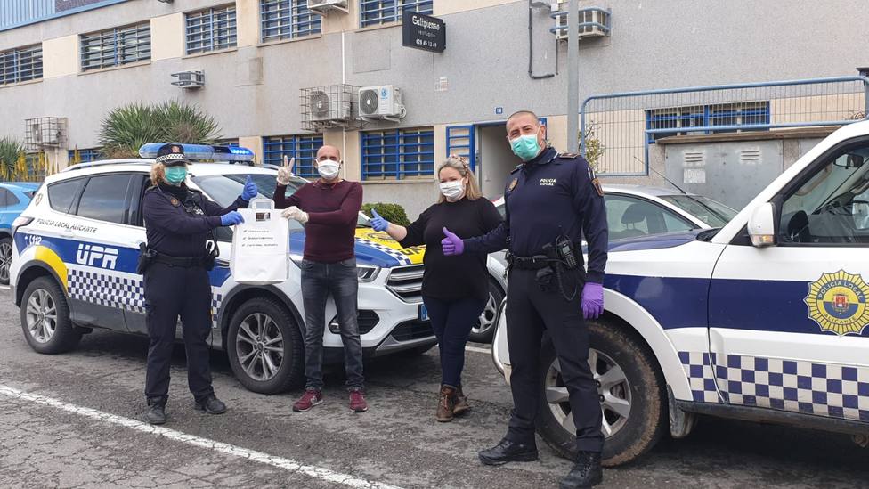 La Policía Local de Alicante agradece la cadena solidaria (Ayuntamiento)
