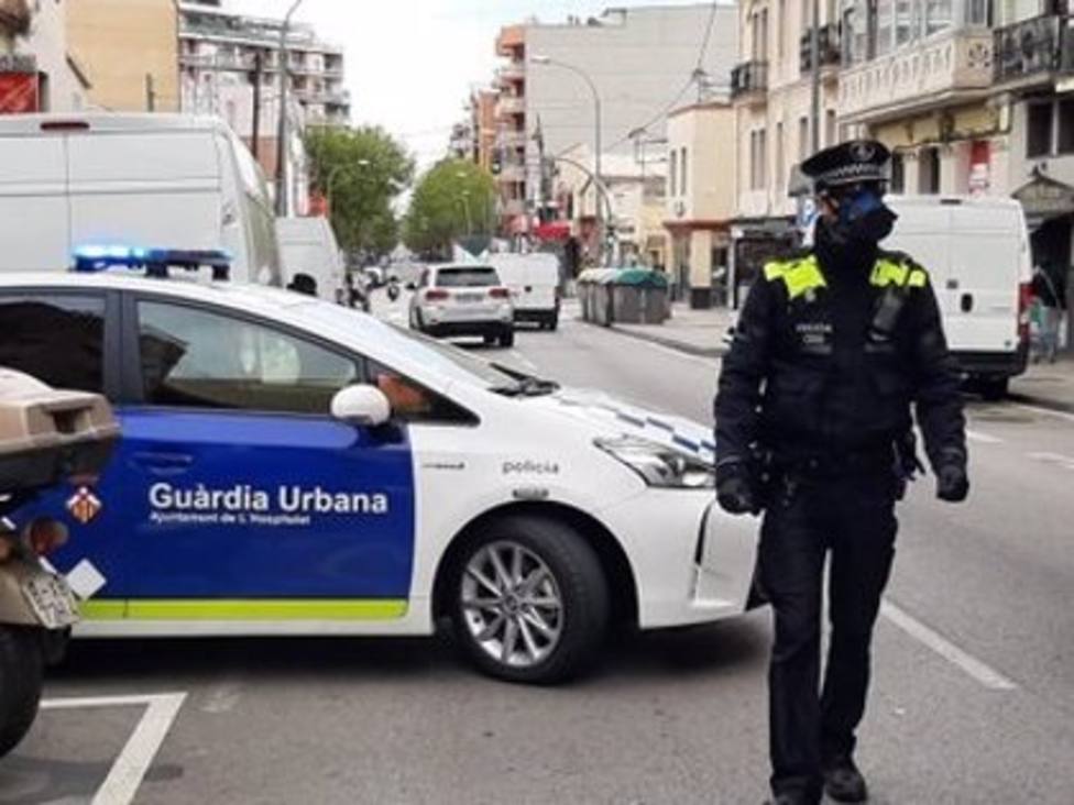 La Policia local de LHospitalet de Llobregat (Barcelona)