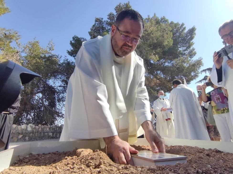 El arzobispo de Toledo bendice la primera piedra de la capilla a la Virgen de Guadalupe en Tierra Santa