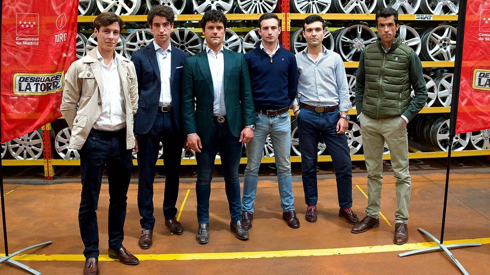 Cinco de los seis semifinalistas de la Copa Chenel junto a Miguel Abellán