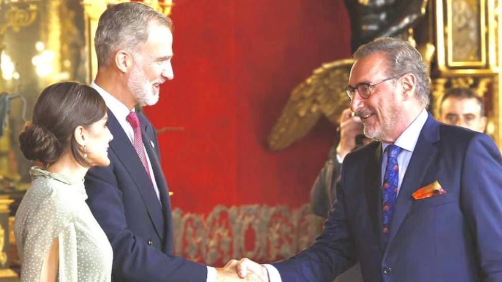 Carlos Herrera revela junto a quién vivió la histórica boda de Felipe VI y la Reina Letizia