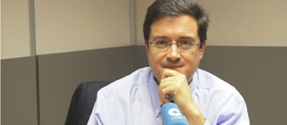 Óscar López, portavoz del PSOE en el Senado, en el estudio de la Cadena COPE.