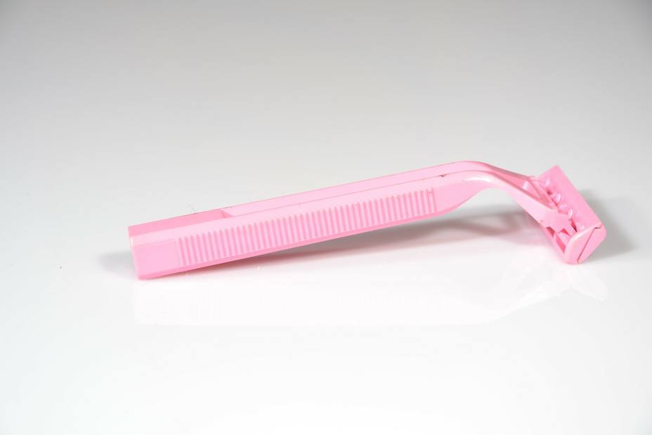 Maquinilla de afeitar rosa