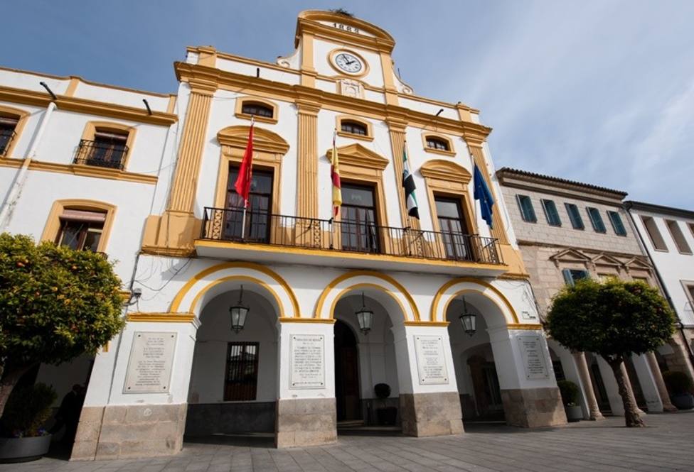 Extremadura: mayoría del PSOE en la capital autonómica