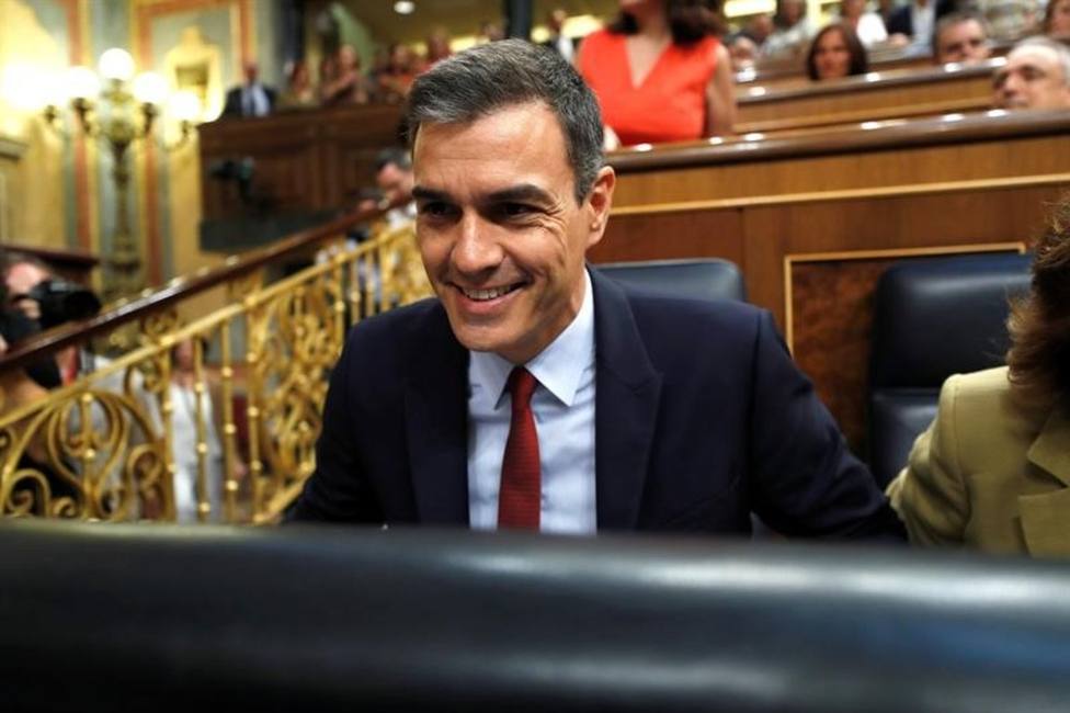 La táctica de Sánchez con el Consejo de Ministros obliga al Congreso a replantearse los días de votación
