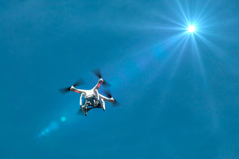 Investigado un operador de drones por pedir autorización para sobrevelar Girona con documentació falsa