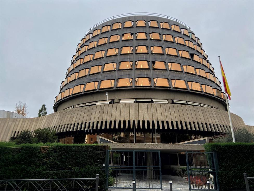 Fachada del edificio del Tribunal Constitucional de España, en Madrid a 29 de noviembre de 2019. - Eduardo Par