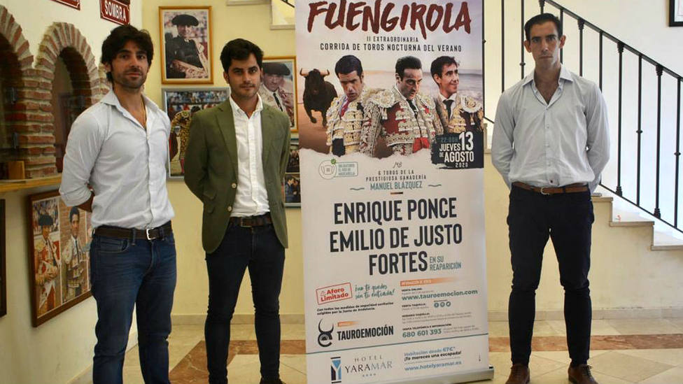 Gerardo Pérez-Clotet, Nacho de la Viuda y Fortes durante la presentación del cartel de Fuengirola
