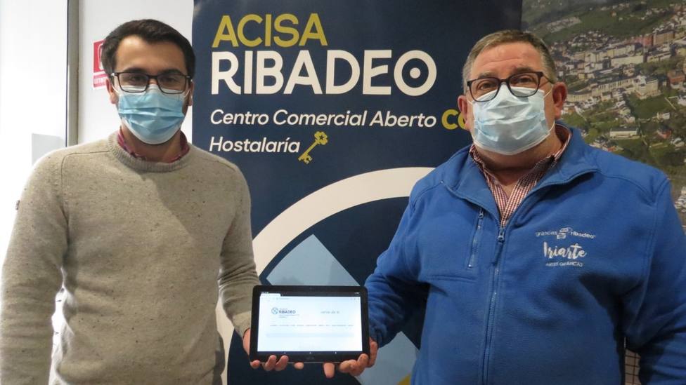 Jesús Pérez y Francisco Iriarte, gerente y presidente de Acisa Ribadeo