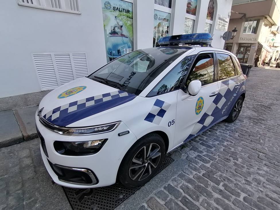 Foto de archivo de un vehículo de la Policía Local de Ferrol