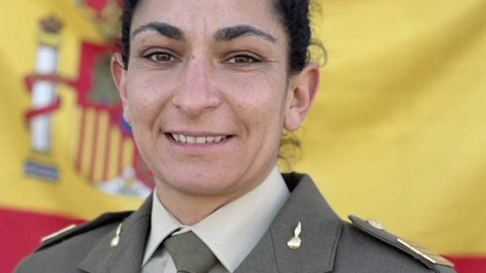 Muere la sargento de artillería Débora Grau, en un accidente durante unos ejercicios en Santa Pola (Alicante)