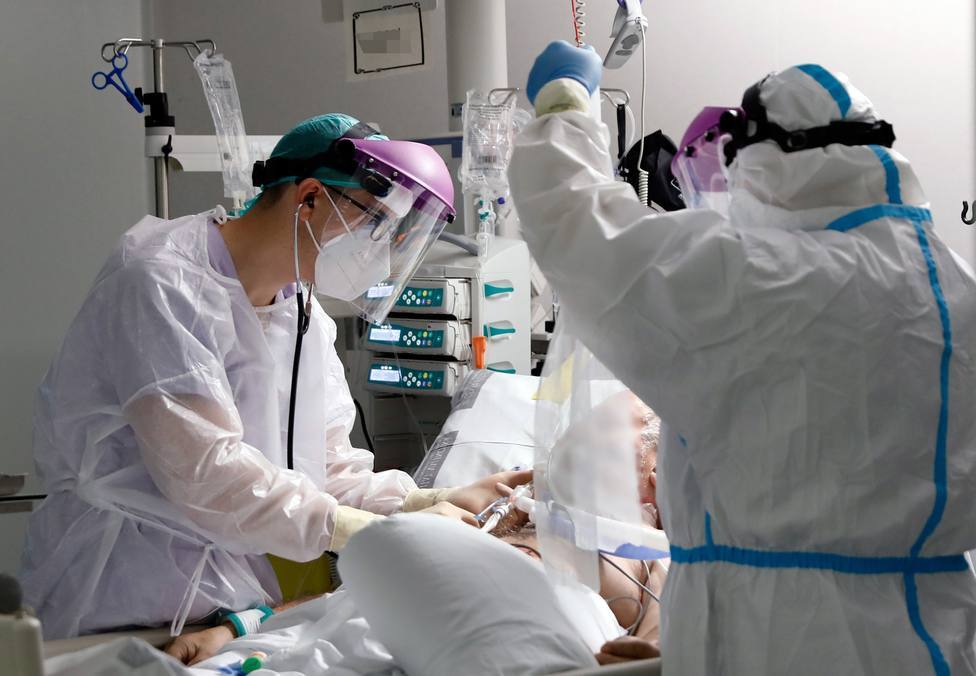 El SERIS convoca oposiciones para cubrir 102 plazas de Enfermería