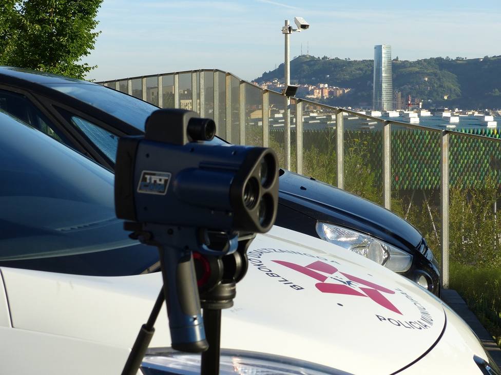 Radar de velocidad de la policía municipal de Bilbao