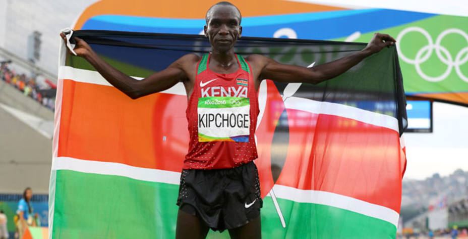 El keniano Eliud Kipchoge, campeón olímpico (FOTO - Reuters)