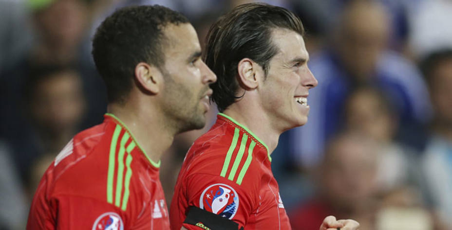Un doblete de Bale acerca a Gales a su primera Eurocopa. REUTERS
