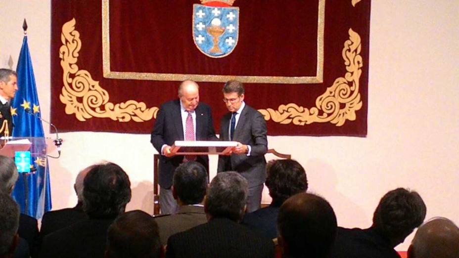 El Rey Juan Carlos asume con honor su credencial de Embajador del Camino