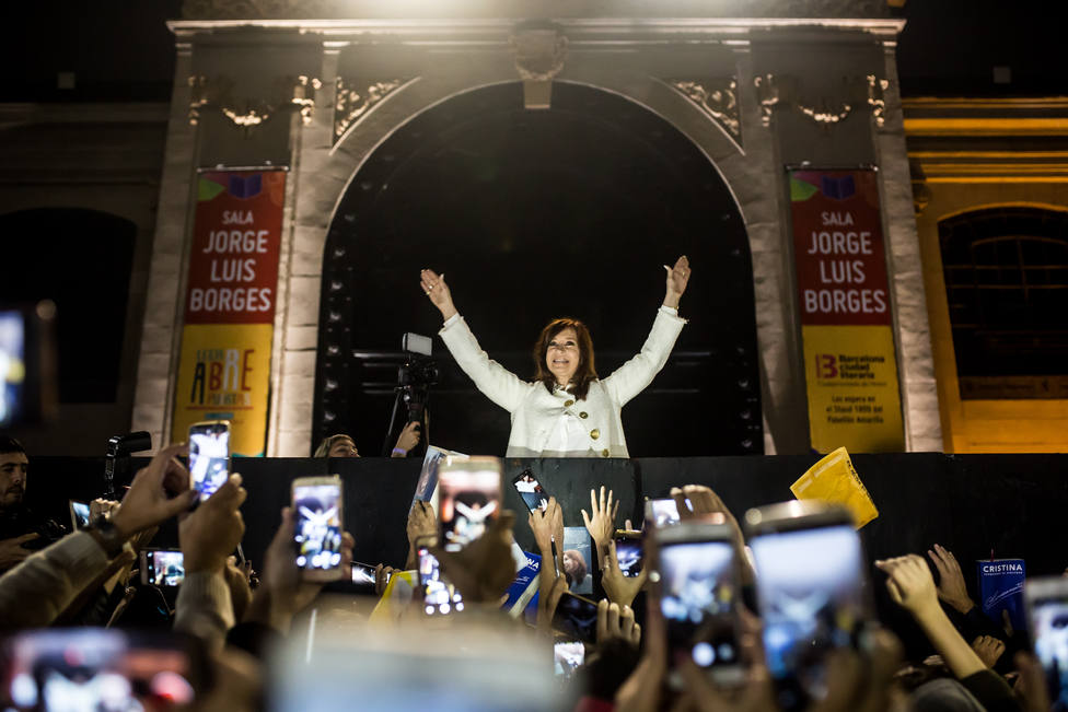 Podemos aplaude la victoria sin paliativos del peronismo de Fernández de Kirchner porque anuncia cambio en Argentina