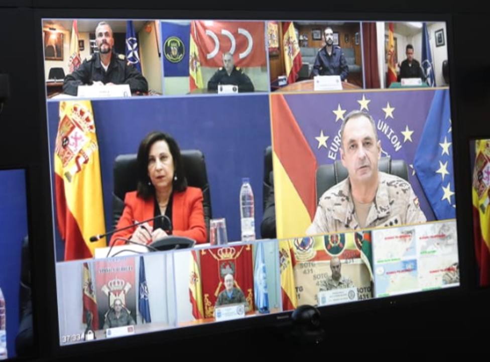 La ministra Robles felicita a las misiones de paz en el exterior: Ésta es nuestra mejor España
