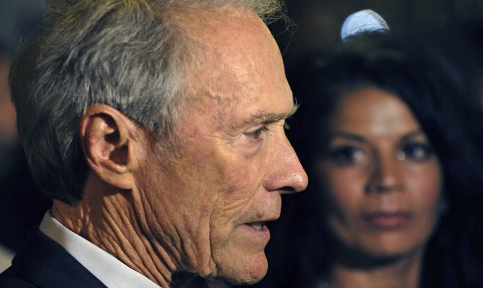 Clint Eastwood retrata a los que le acusan de “machista” por la polémica con su última película