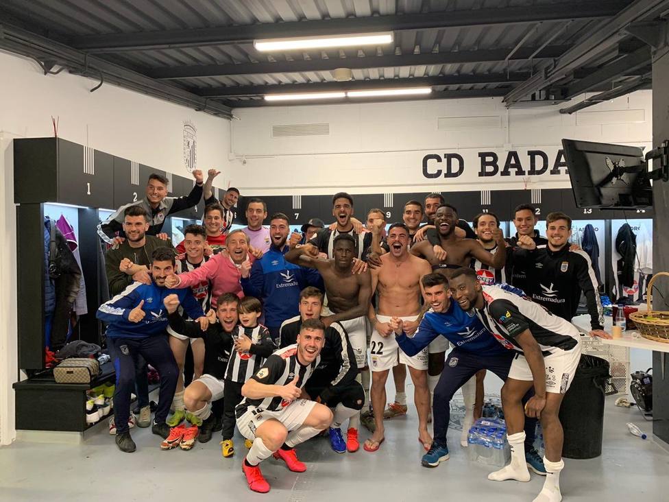 El CD Badajoz festeja un victoria esta temporada en el Nuevo Vivero