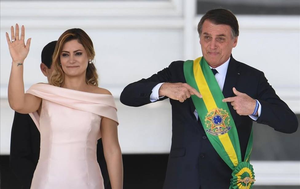 Michelle de Paula, esposa de Bolsonaro, positivo en coronavirus
