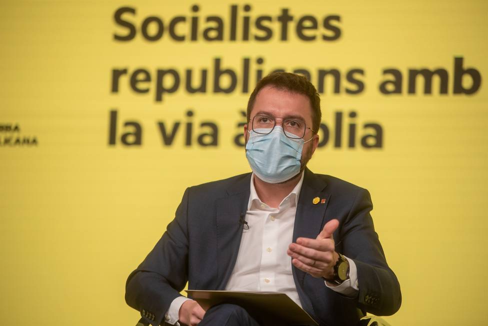 Aragonès aspira a gobernar para Cataluña entera y ve al PSC más conservador que nunca