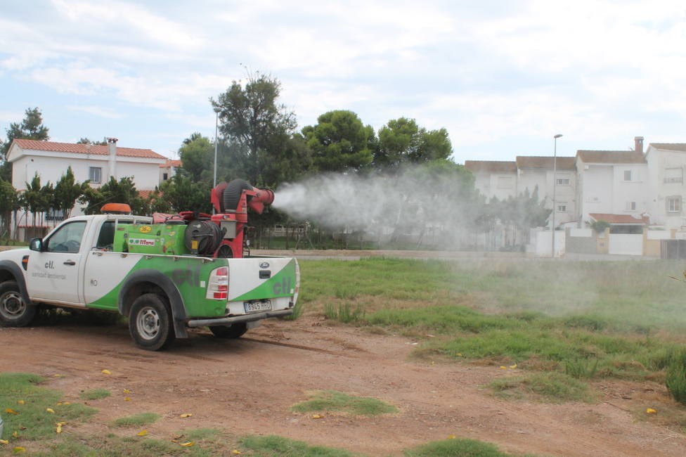 Fumigaciones contra los mosquitos en Benicàssim