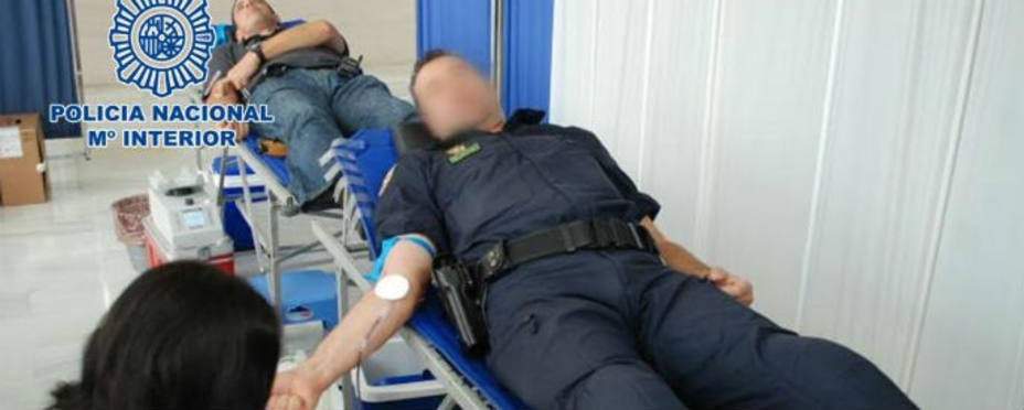 Donación de sangre de la policía
