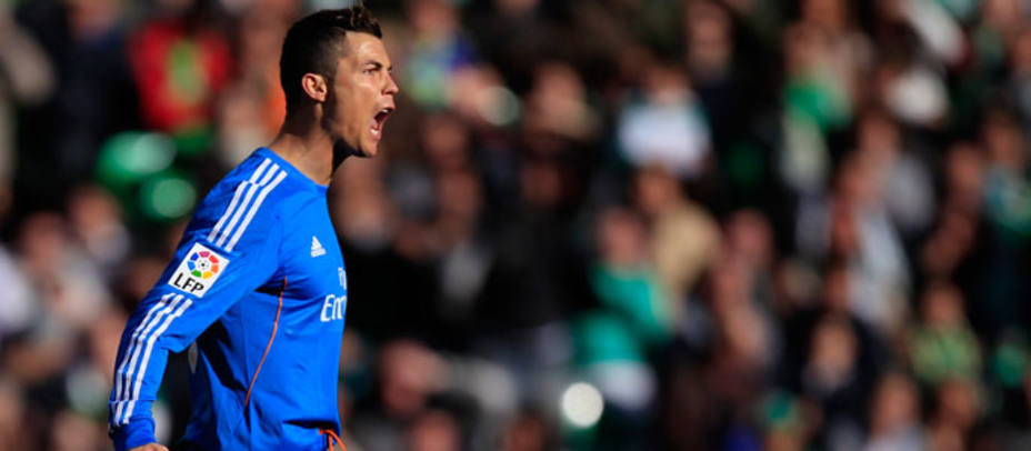 Ronaldo celebra su golazo contra el Betis. (Reuters)
