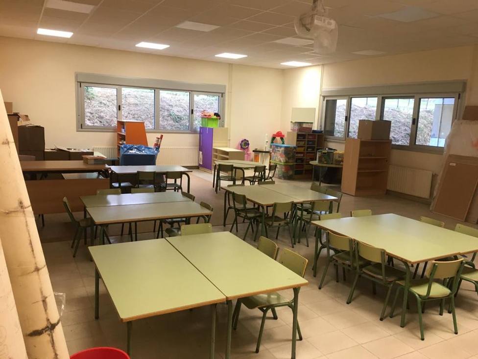 Galeria de Imágenes: Educación asegura que el colegio de Casás está preparado para comenzar las clases