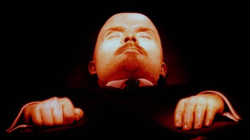 La oposición rusa propone vender la momia de Lenin para costear los gastos del coronavirus
