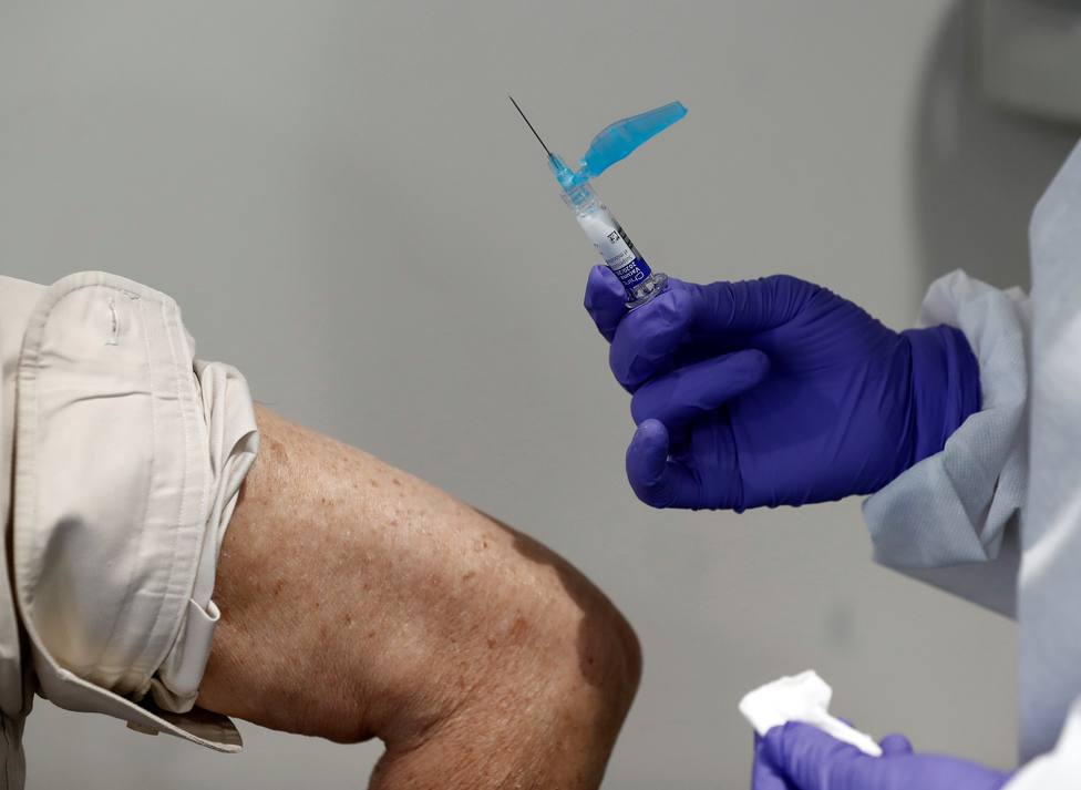 Cuatro comunidades autónomas comienzan a vacunar este lunes contra la gripe