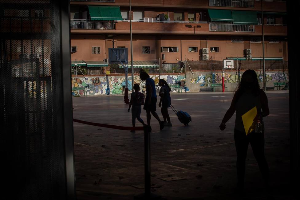 Catalunya ascienden en los grupos escolares confinados y en los centros cerrados