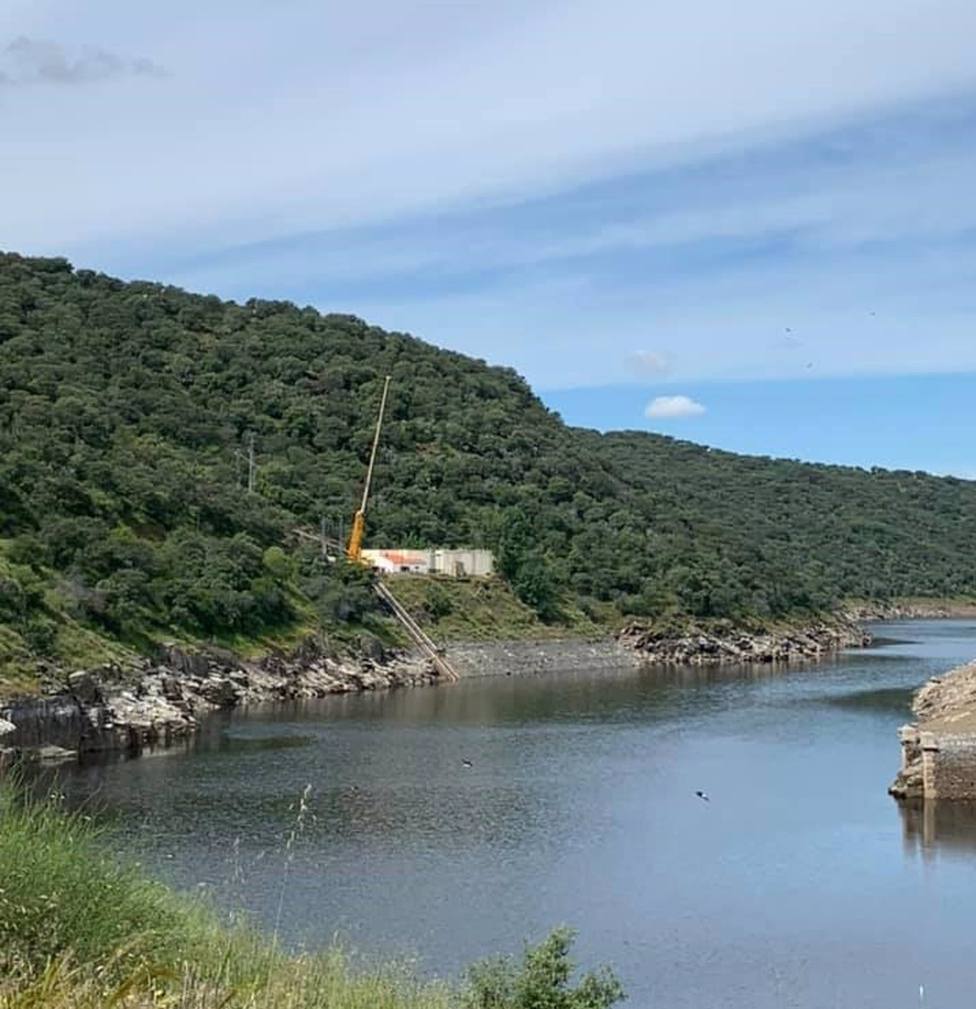 El alcalde de CÃ¡ceres asegura que el desembalse del pantano de AlcÃ¡ntara no afecta a la calidad del agua en la ciudad