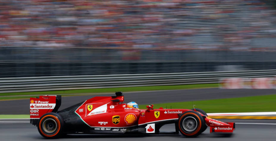 Alonso logró el cuarto mejor crono en su primera toma de contacto con Monza. Reuters.