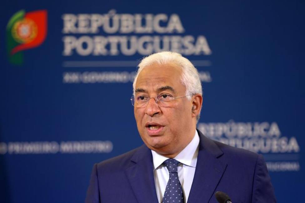 El primer ministro de Portugal amenaza con dimitir si se aprueba la congelación de los salarios en educación