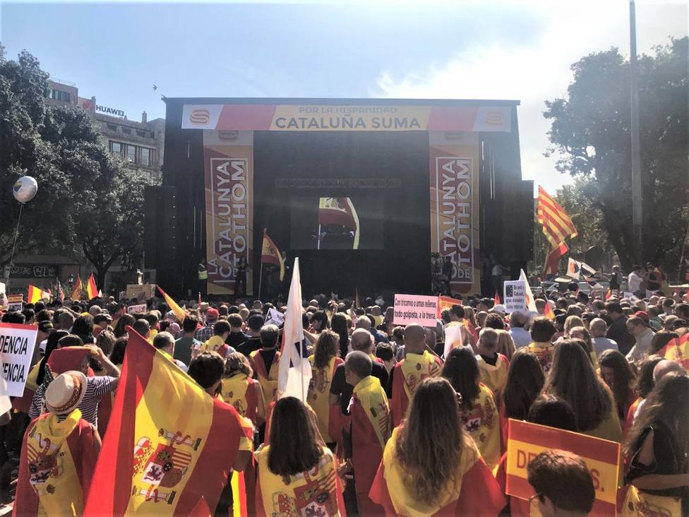 10.000 personas en la manifestación constitucionalista en Barcelona, según el Ayuntamiento