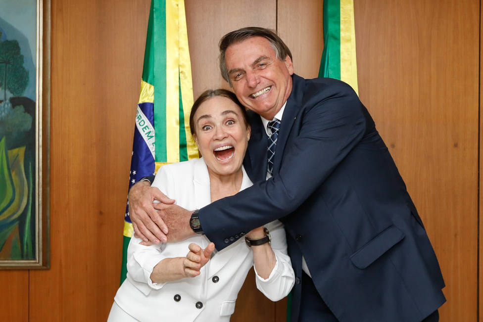 La candidata de Bolsonaro a secretaria de Cultura comparte en sus redes críticas contra el marxismo cultural