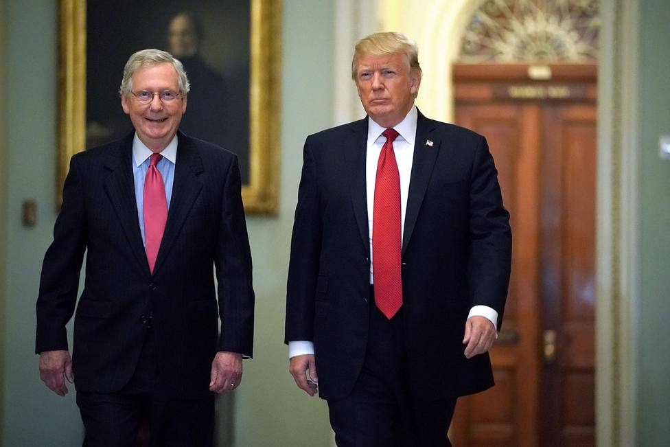 Los republicanos rozan el control del Senado en EE.UU. con otro escaño