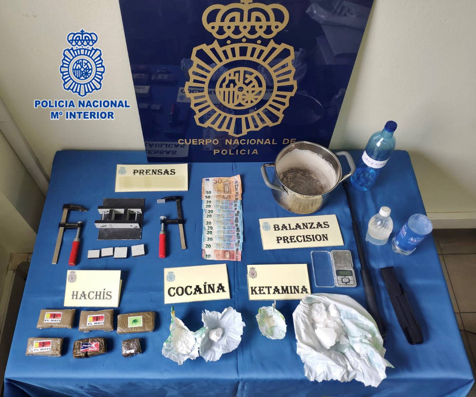 La Policía Nacional intervino en el piso cocaína, ketamina, hachís y dinero