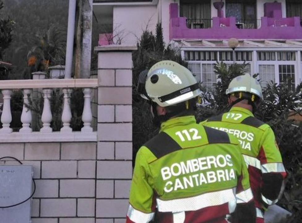 Bomberos de Cantabria en una intervención
