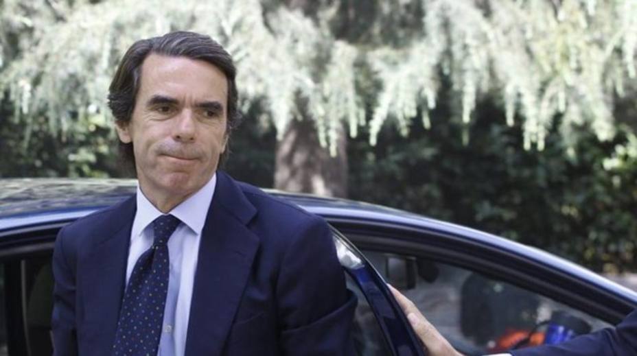 Aznar comparecerá este martes en la comisión que investiga la presunta caja B del PP