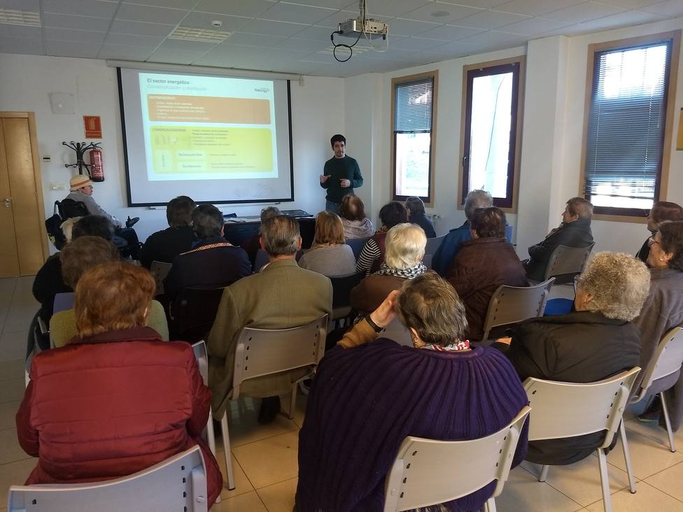 Foto de archivo de una sesión de la Escuela de Energía en Galicia - FOTO: Naturgy