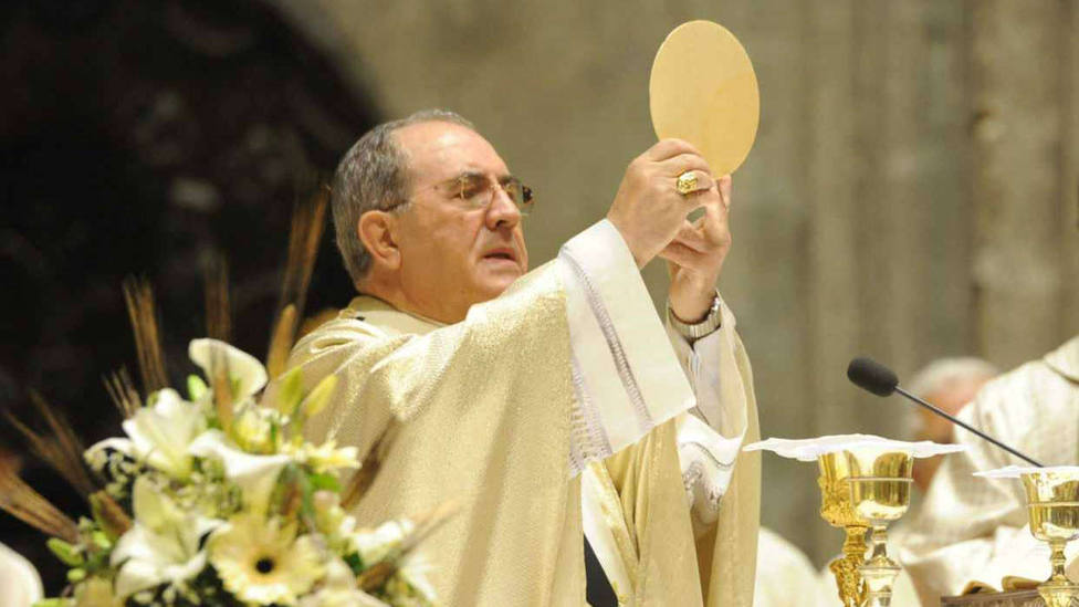 Monseñor Asenjo suprime las misas con fieles en toda la Archidiócesis de Sevilla para evitar contagios