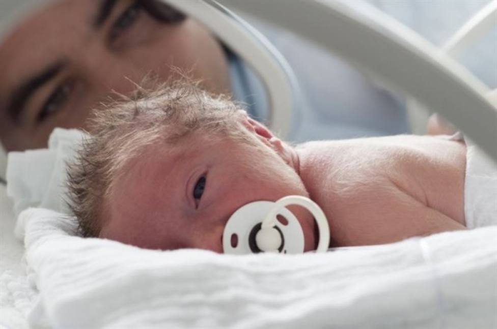 Imagen de archivo de un bebé prematuro