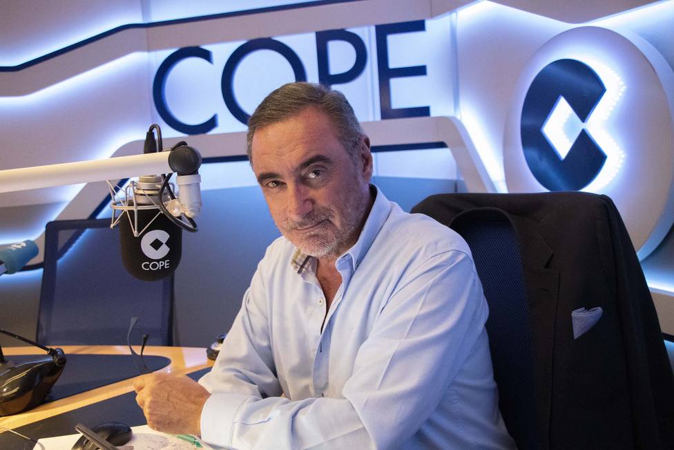 Carlos Herrera dirigirá este martes el programa Herrera en COPE tras el anuncio de Don Juan Carlos